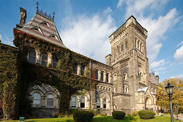 Top 10 MBA colleges in Canada